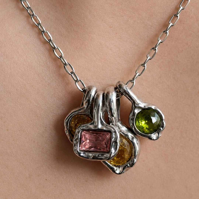 Collar Rumi